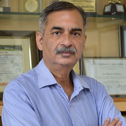 DR.RAJESH MALHOTRA